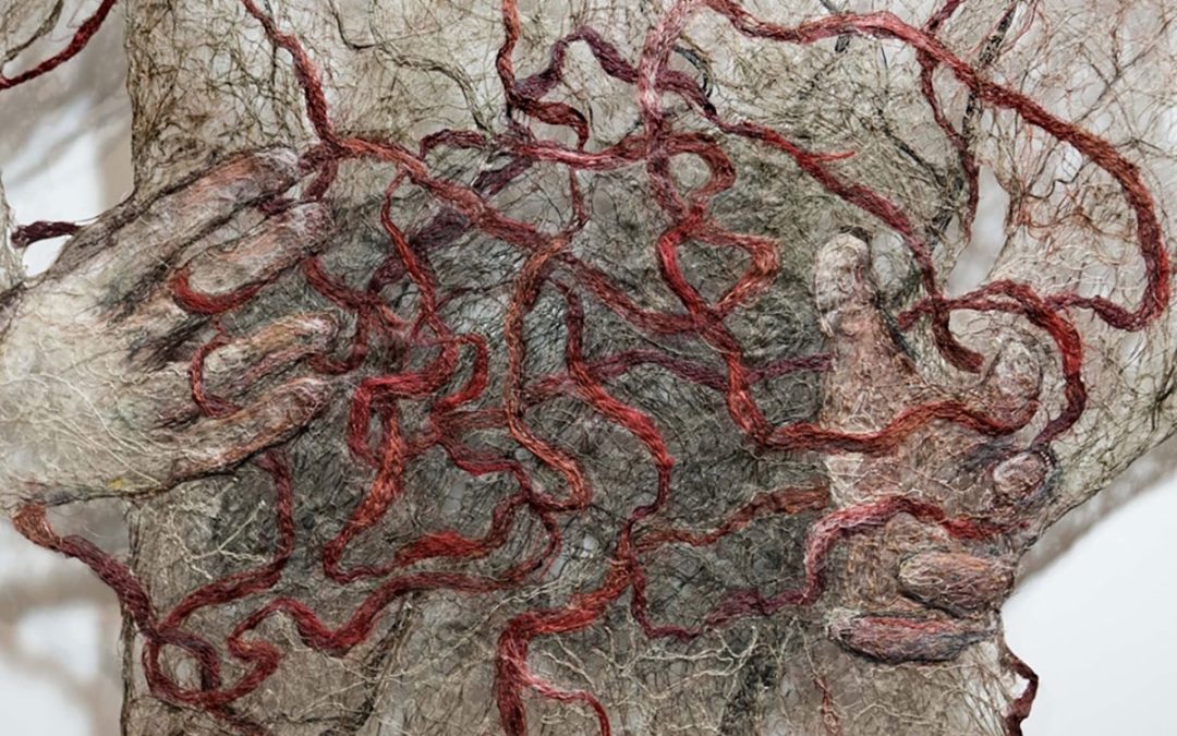 RAIJA JOKISEN TEOKSIA USEISSA NÄYTTELYISSÄ SYKSYN AIKANA