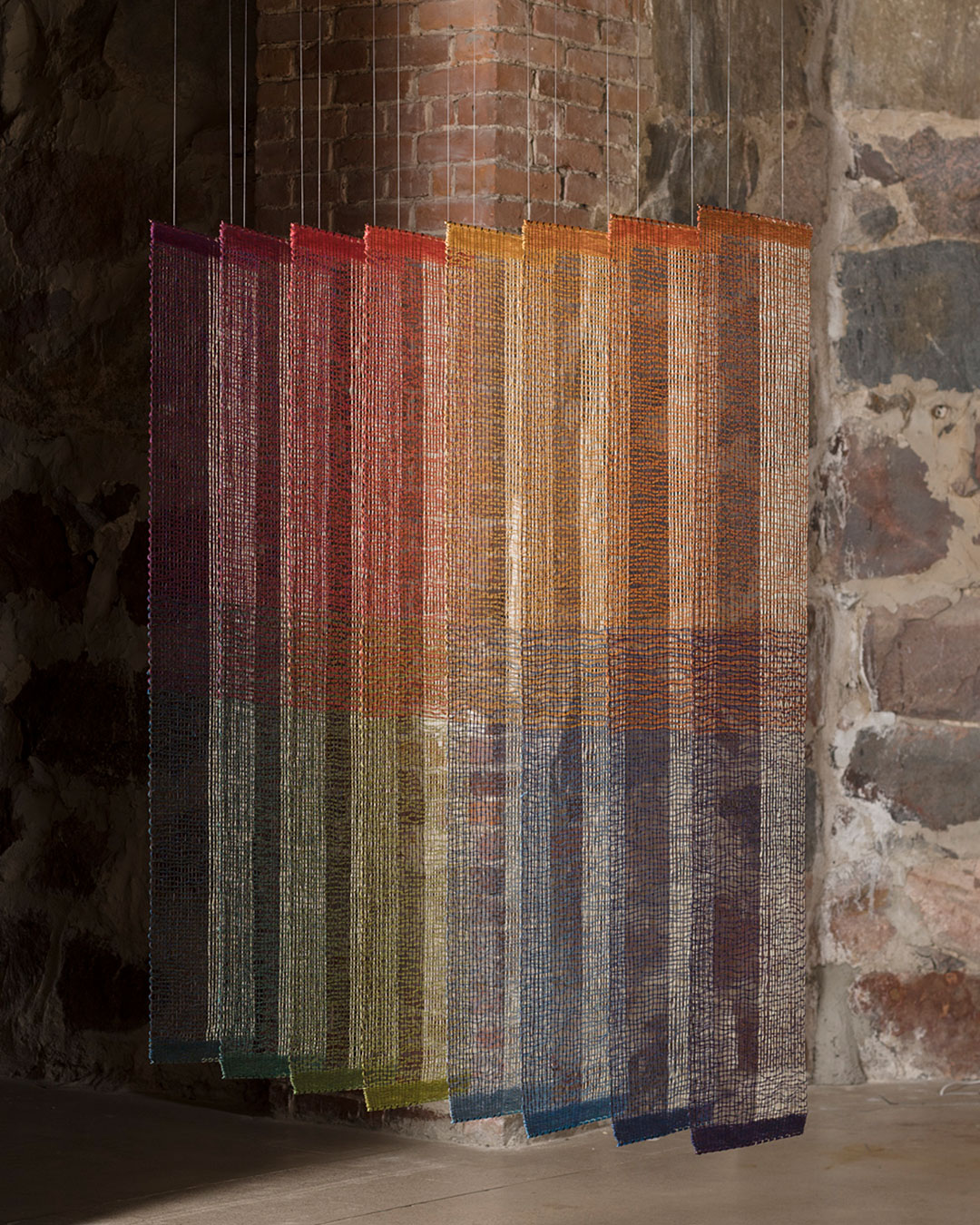 MerjaKeskinen_Contrasts